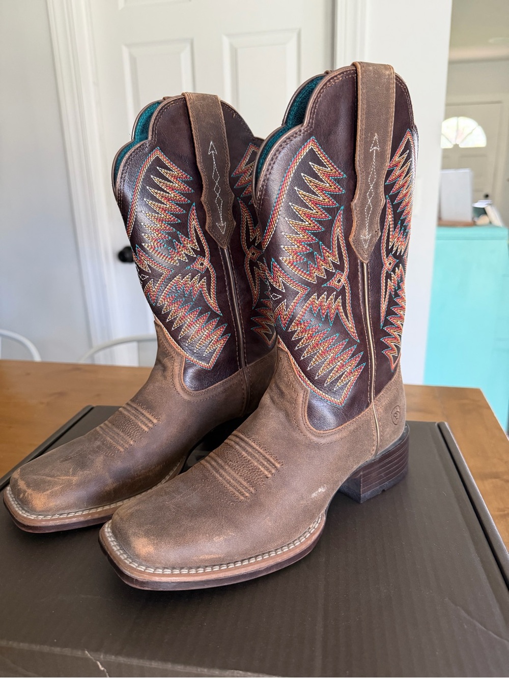 Women’s Ariat Brown Leather Cowboy Boots with Multicolor Embroidered Shaft